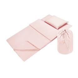 Monochromatyczna elegancja różu – dwustronna bawełna premium o gładkiej strukturze.